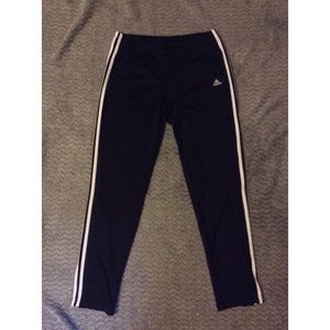 Women’s Adidas pants 3 Stripes